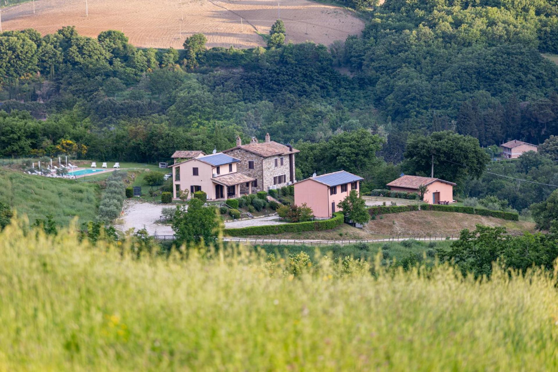 Relais Parco Del Subasio Villa Piano Delle Pieve Exterior photo