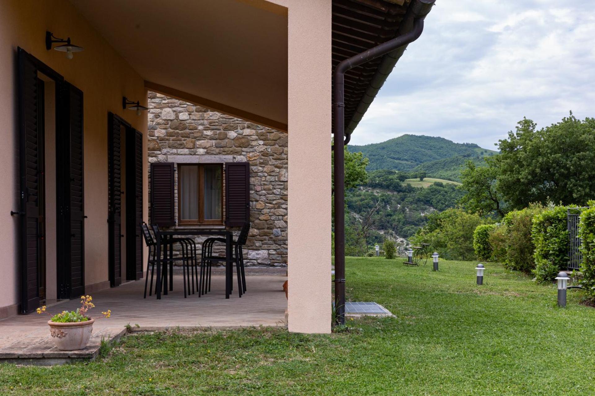Relais Parco Del Subasio Villa Piano Delle Pieve Exterior photo